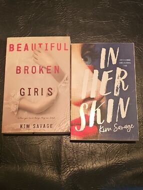 2/15$ Kim Savage Paperback Book Bundle - Beautiful Broken Girls & In Her Skin